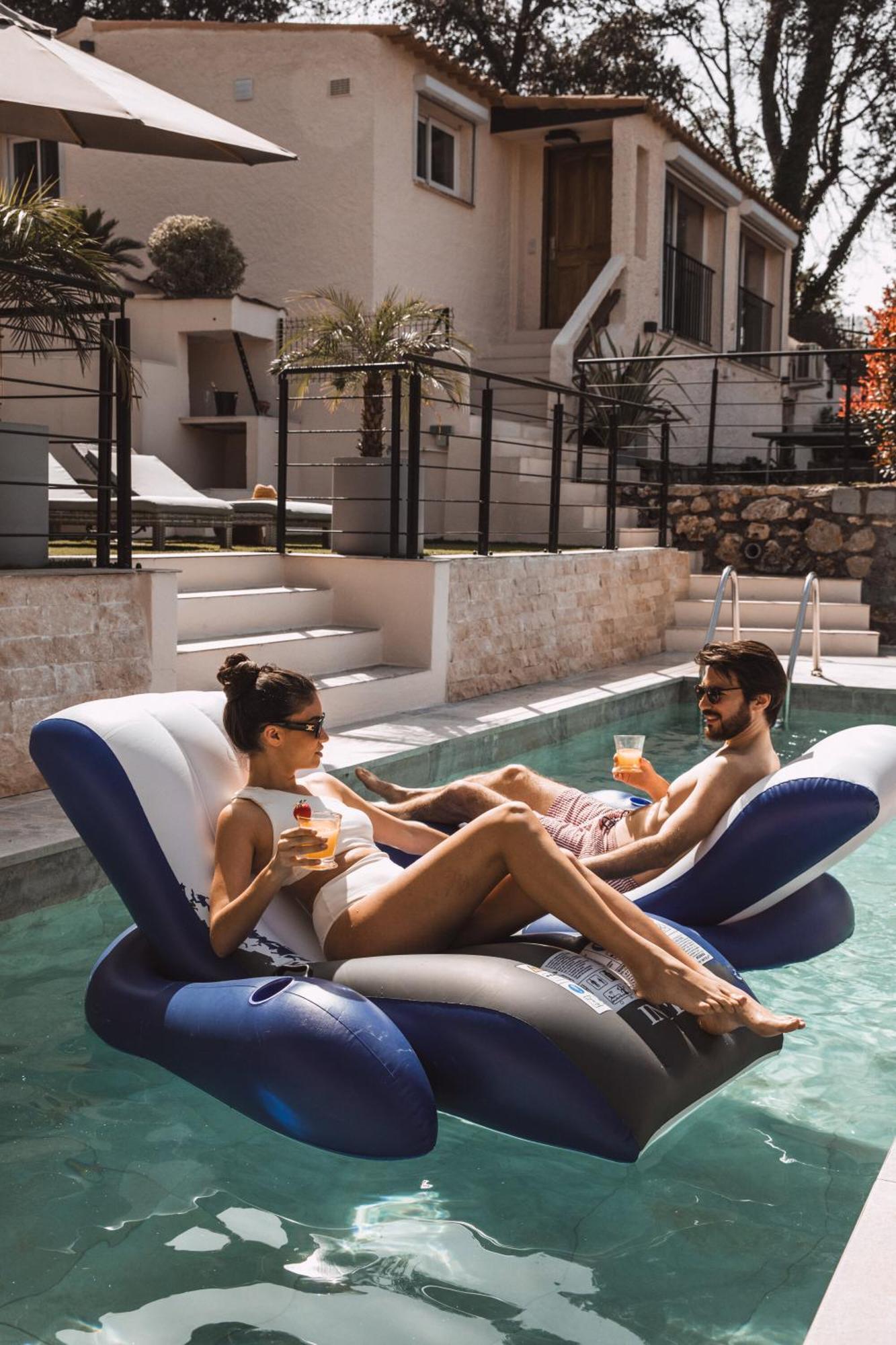 Piscine-Jacuzzi-Videoprojecteur-Clim La Perle Rare Villa Mougins Ngoại thất bức ảnh