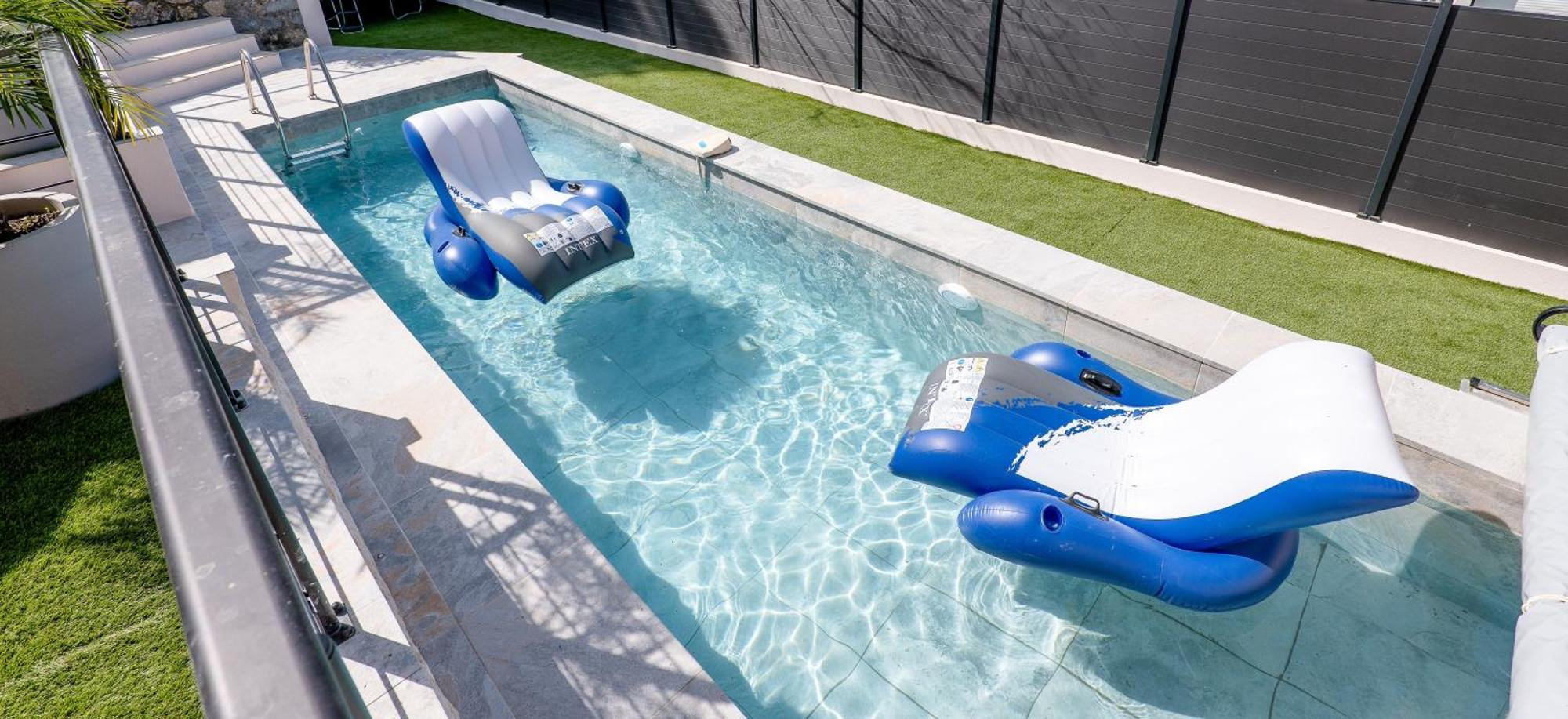 Piscine-Jacuzzi-Videoprojecteur-Clim La Perle Rare Villa Mougins Ngoại thất bức ảnh