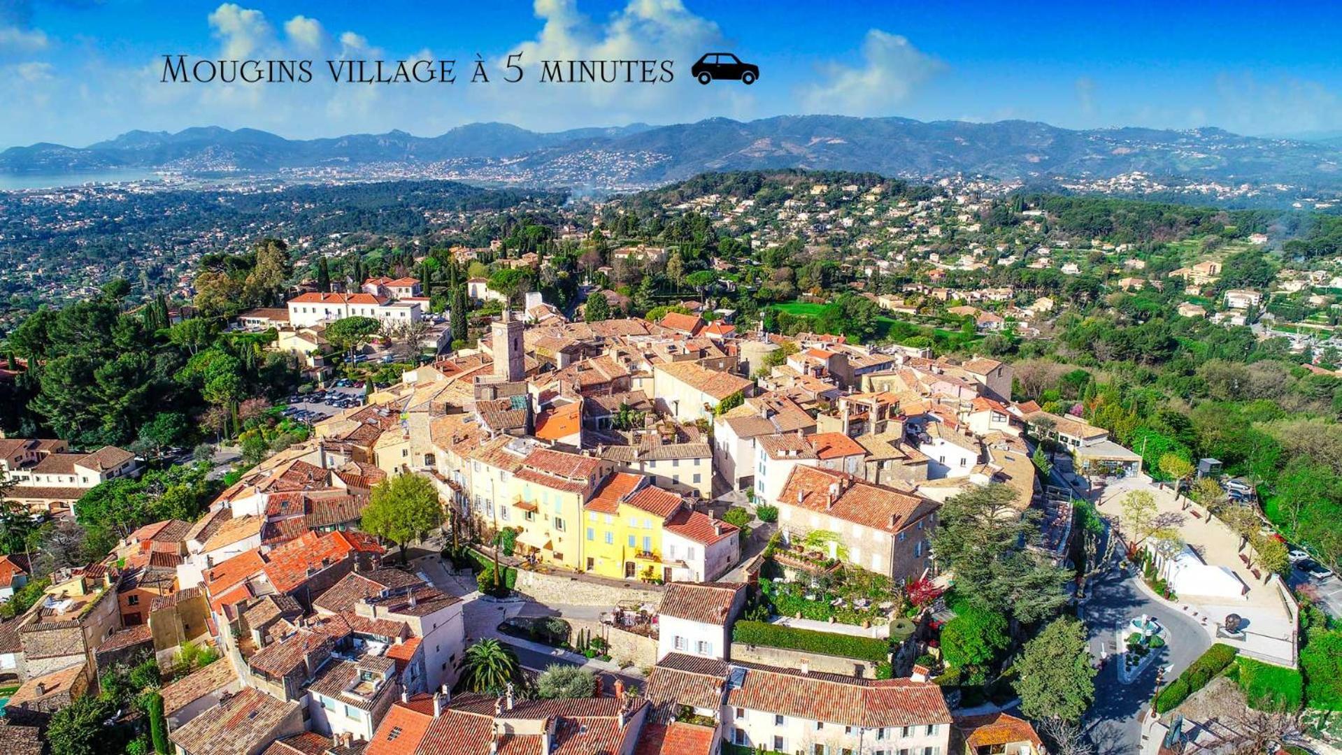 Piscine-Jacuzzi-Videoprojecteur-Clim La Perle Rare Villa Mougins Ngoại thất bức ảnh